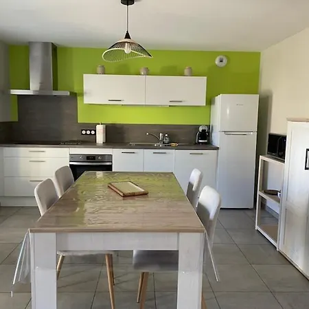 Gîte les 3 eucalyptus Cluny Extérieur photo